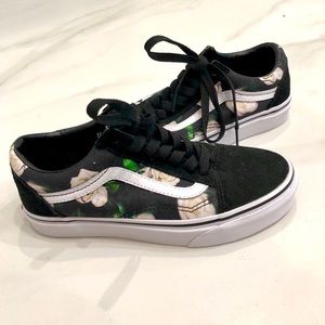 Floral Vans